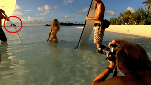 Brooklyn Decker in the Maldives IMAGE